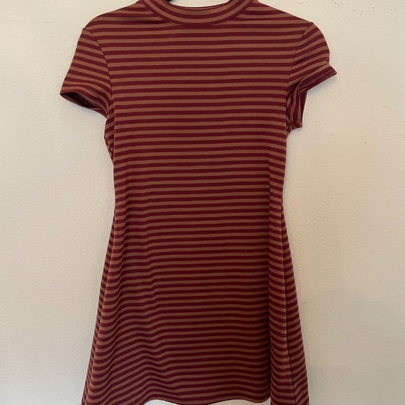 Free People FP Beach Mock Neck Striped Dress in Bordeaux XS - Picture 3 of 4